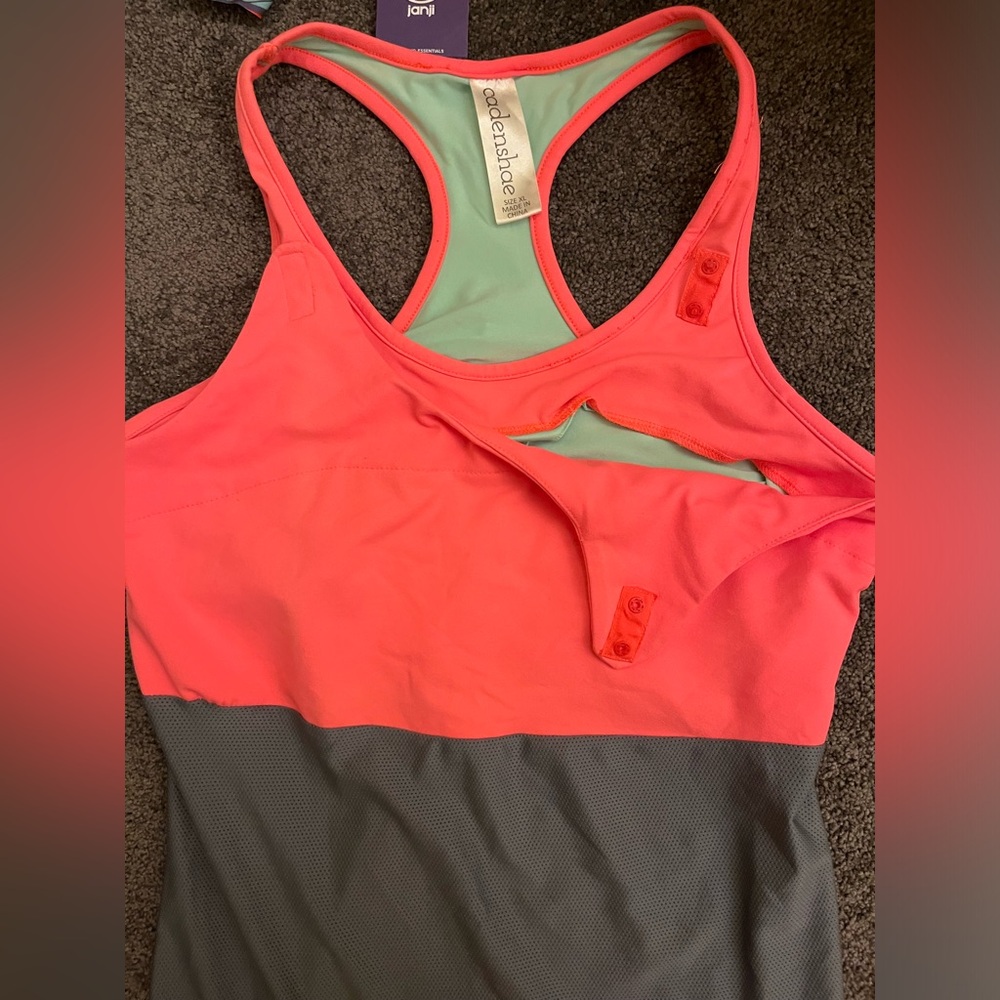 Cadenshae Nursing Tank Top XL